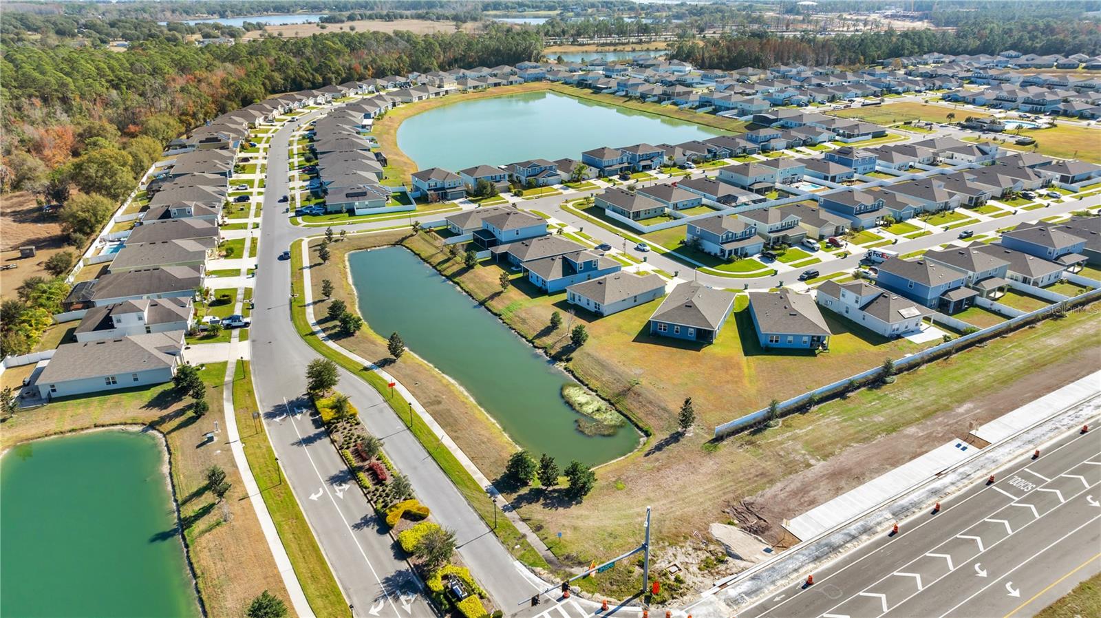 Image 45 of 51 For 29271 Sedgeway Boulevard