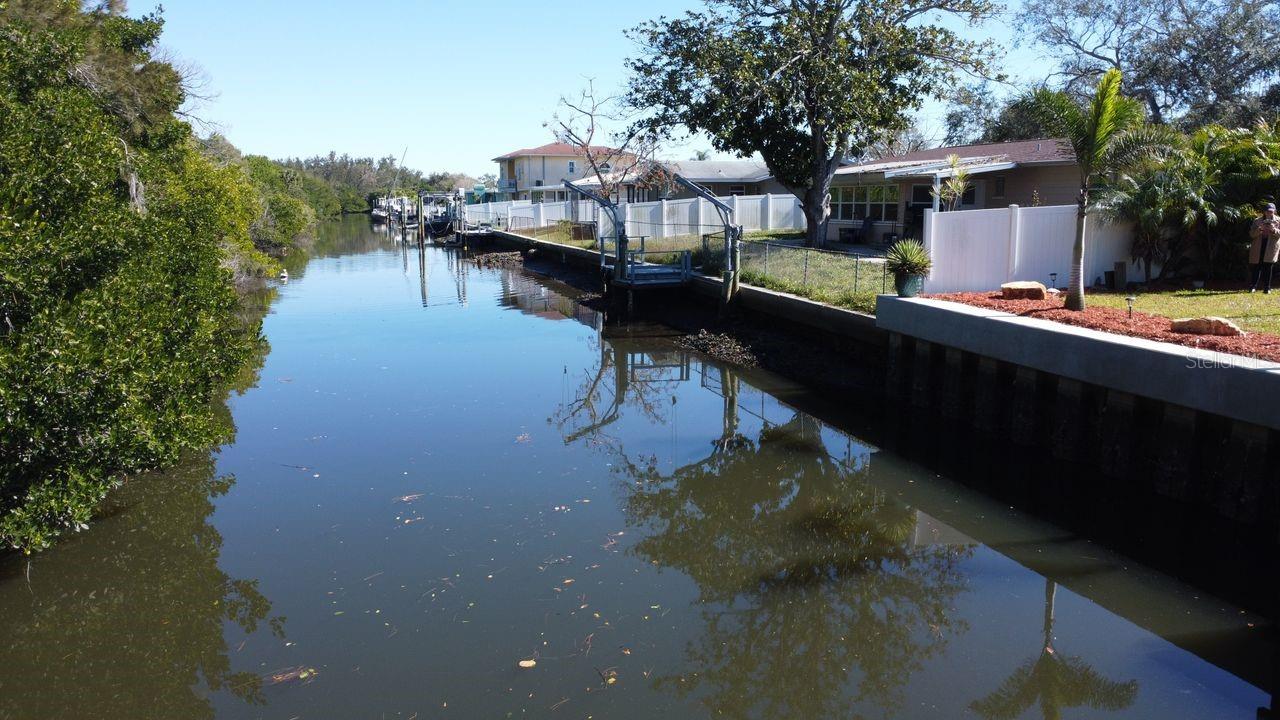 Image 36 of 68 For 201 79th Avenue Ne