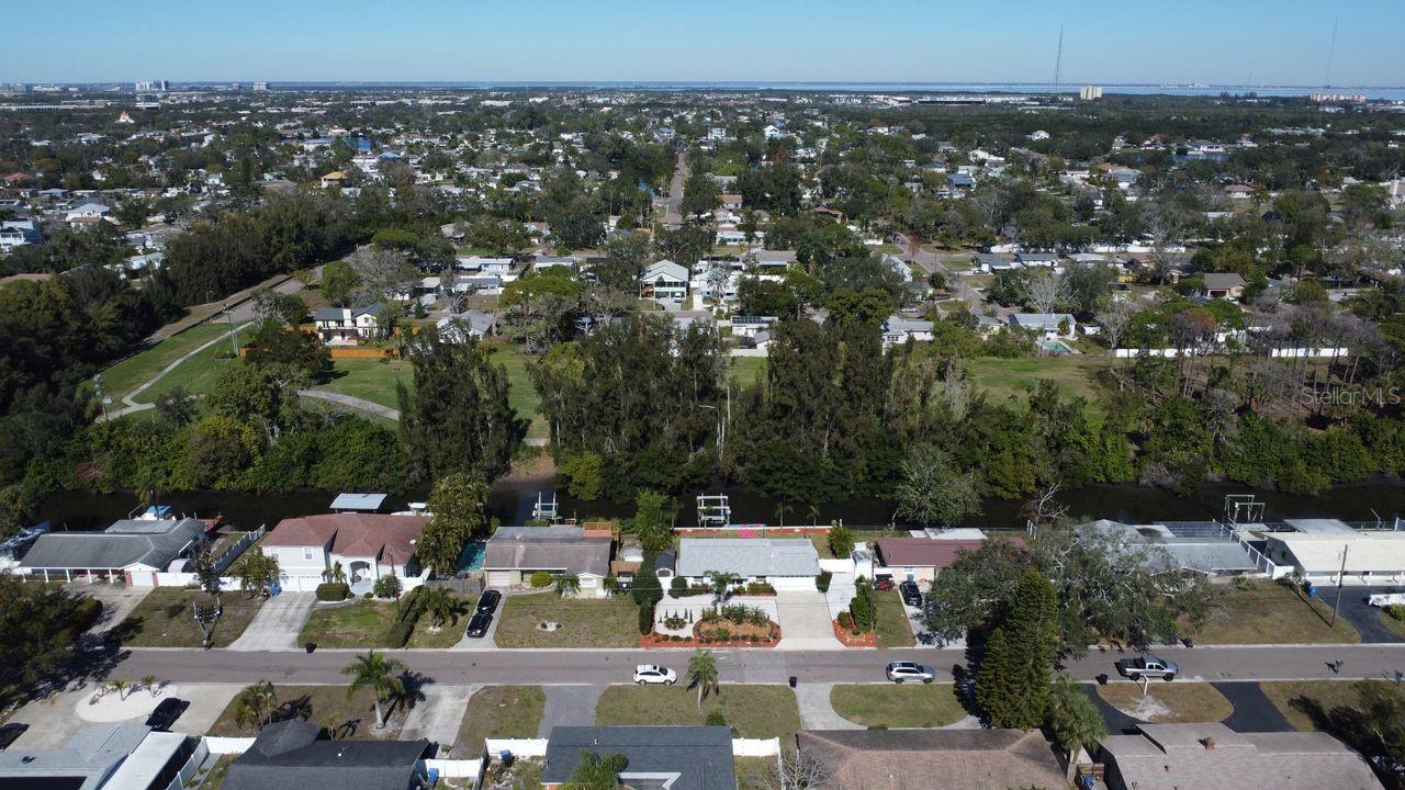 Image 51 of 68 For 201 79th Avenue Ne