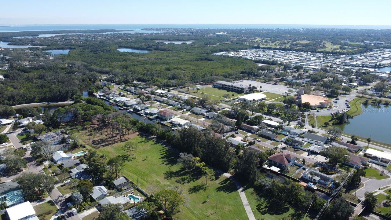 Image 57 of 68 For 201 79th Avenue Ne