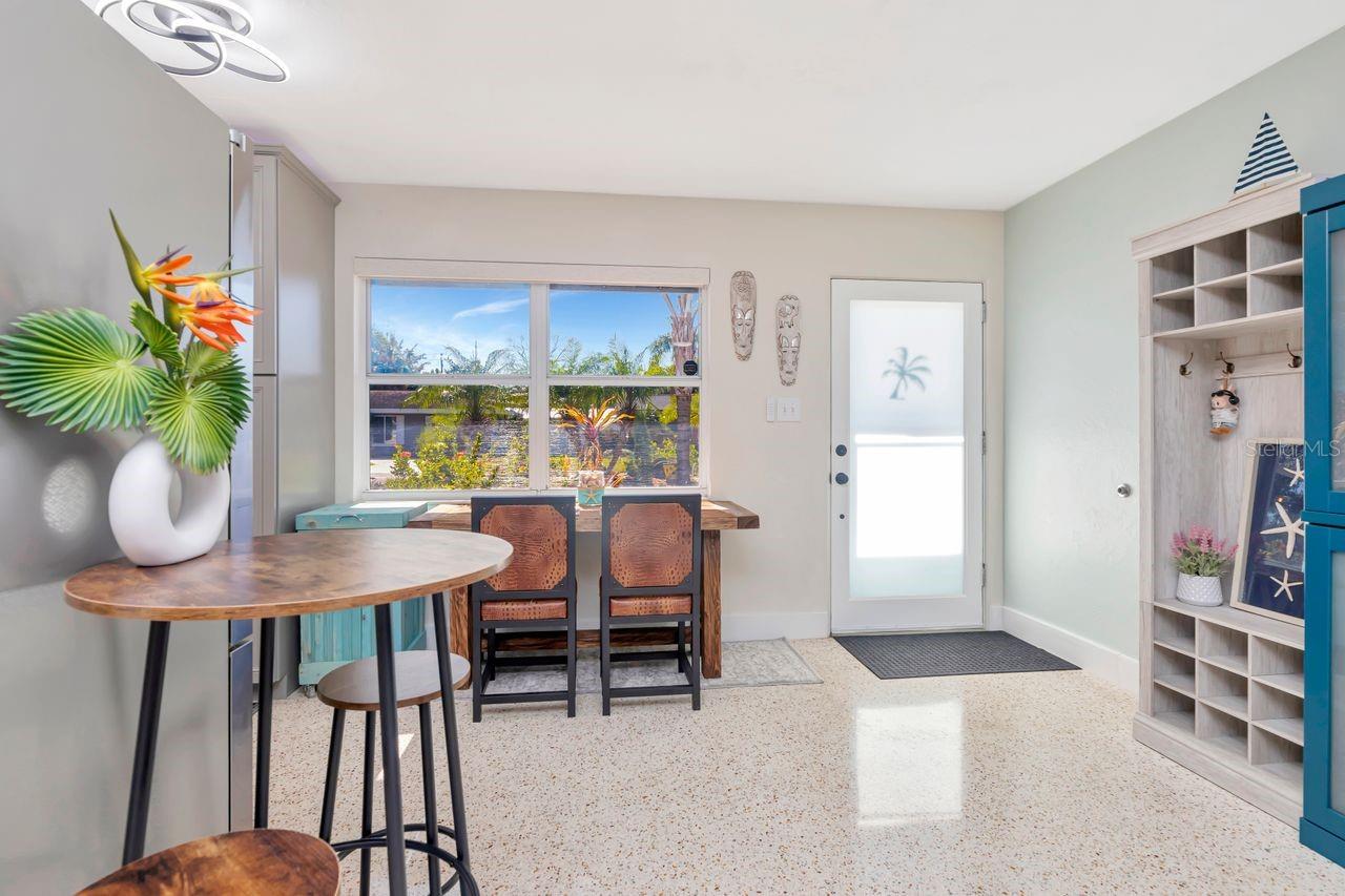 Image 6 of 68 For 201 79th Avenue Ne