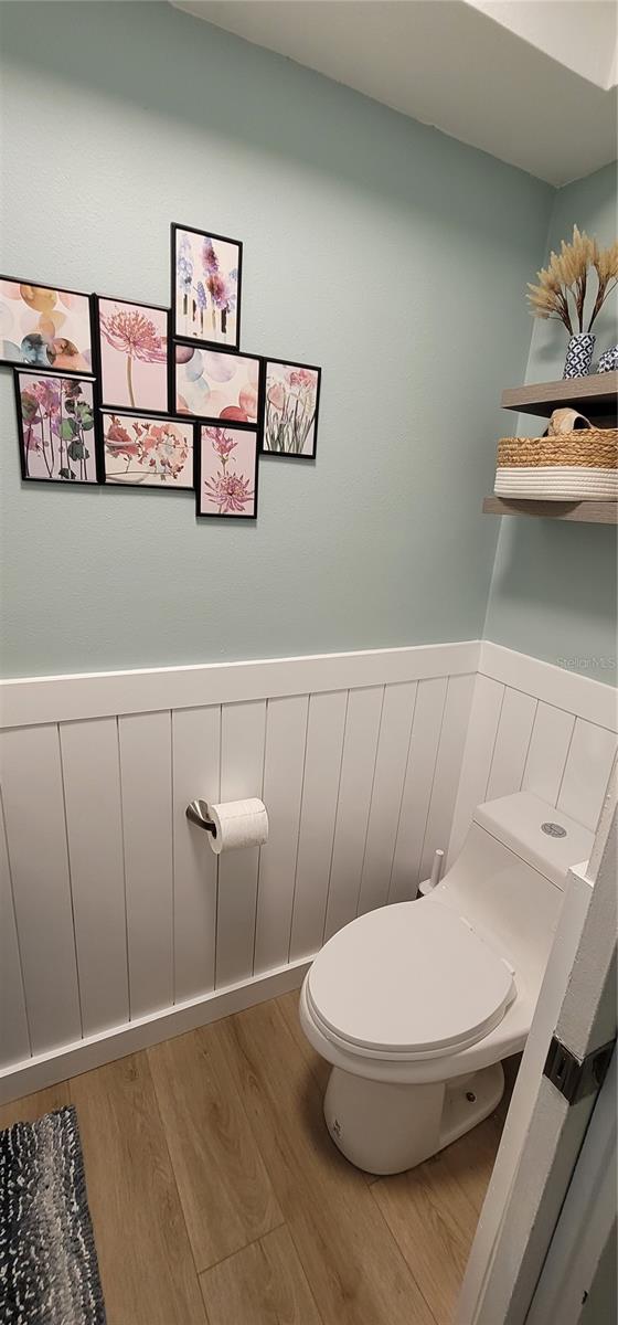 Listing photo id 21 for 1279 86th Avenue N