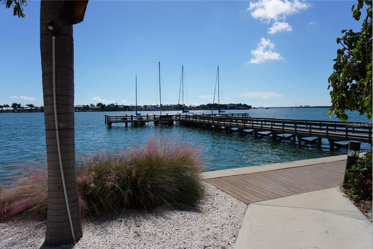 Image 30 of 58 For 5200 Brittany Dr. S  1510