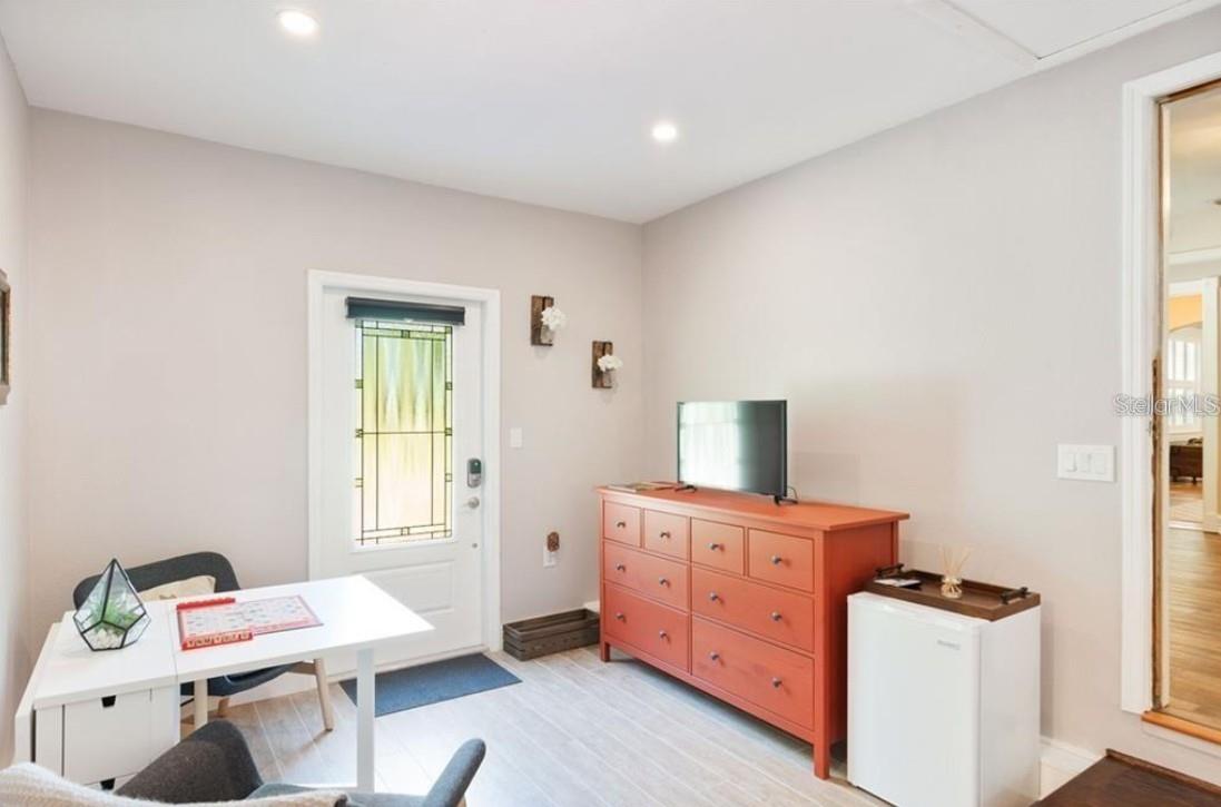 Image 29 of 40 For 3002 Alline Avenue