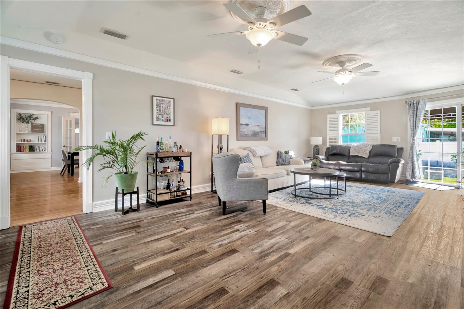 Image 5 of 40 For 3002 Alline Avenue