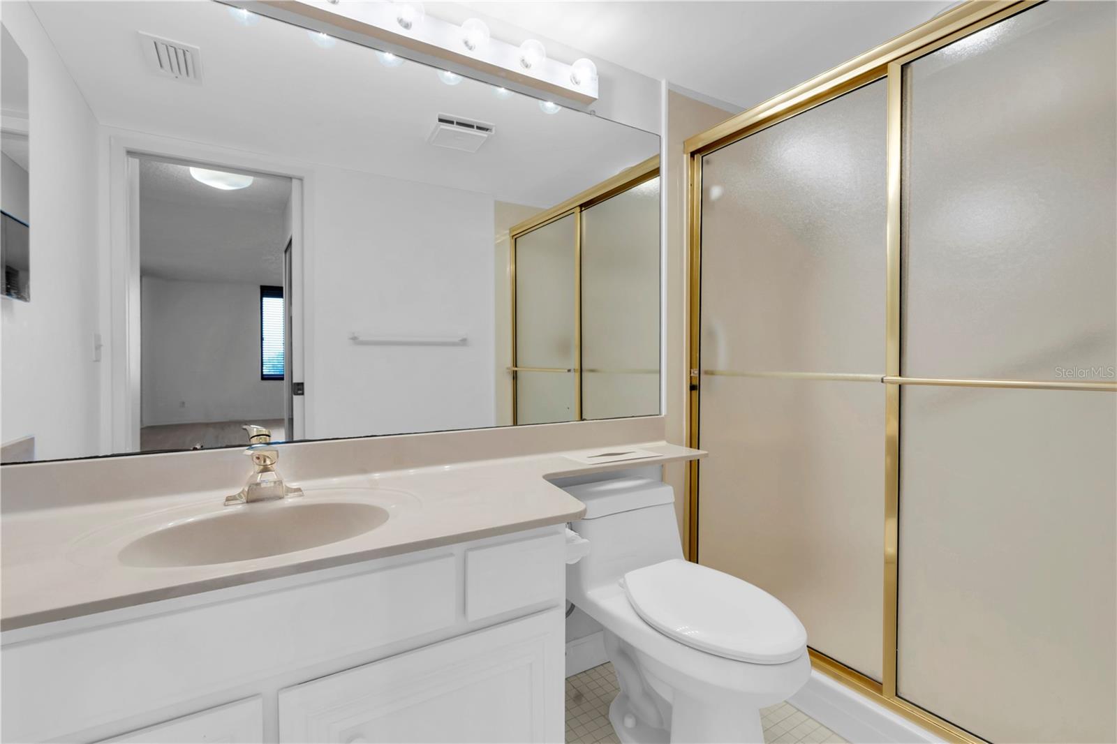 Image 21 of 36 For 9495 Blind Pass Road 304