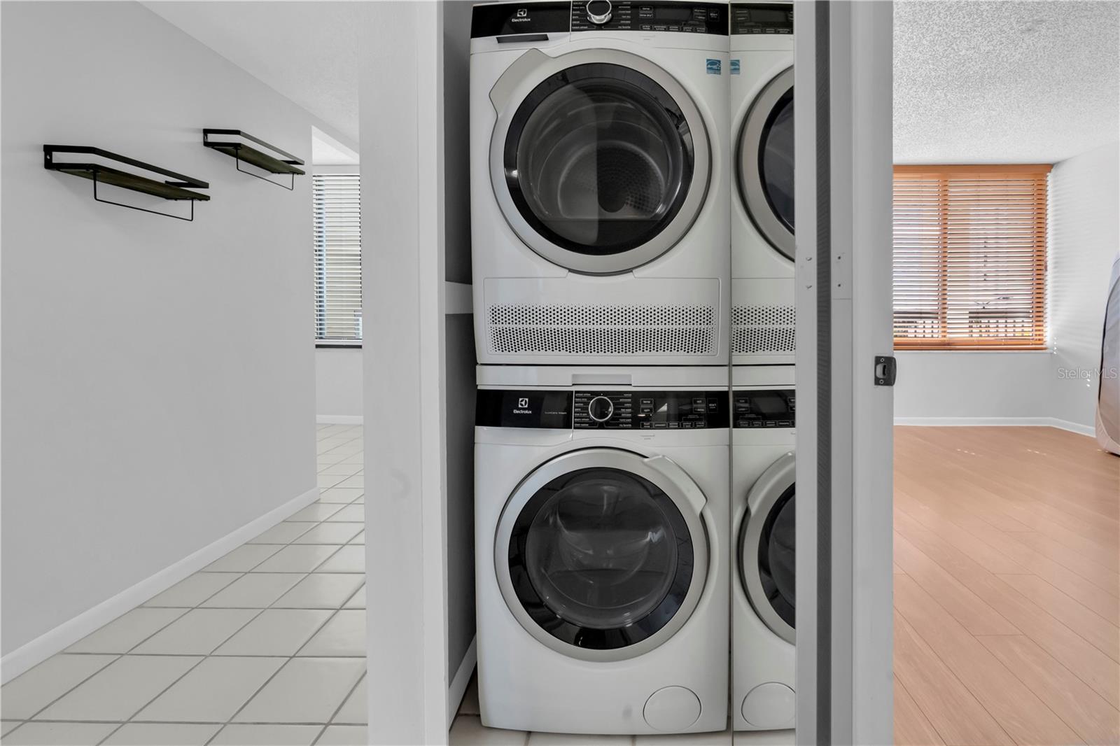 Image 22 of 36 For 9495 Blind Pass Road 304