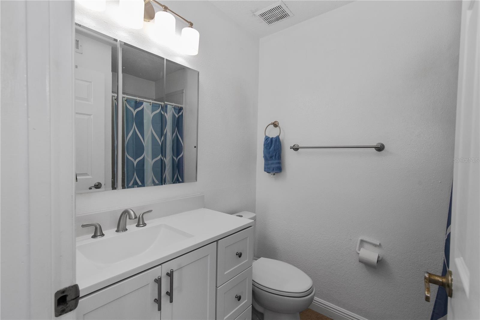 Image 22 of 38 For 10125 Sailwinds Boulevard N 102