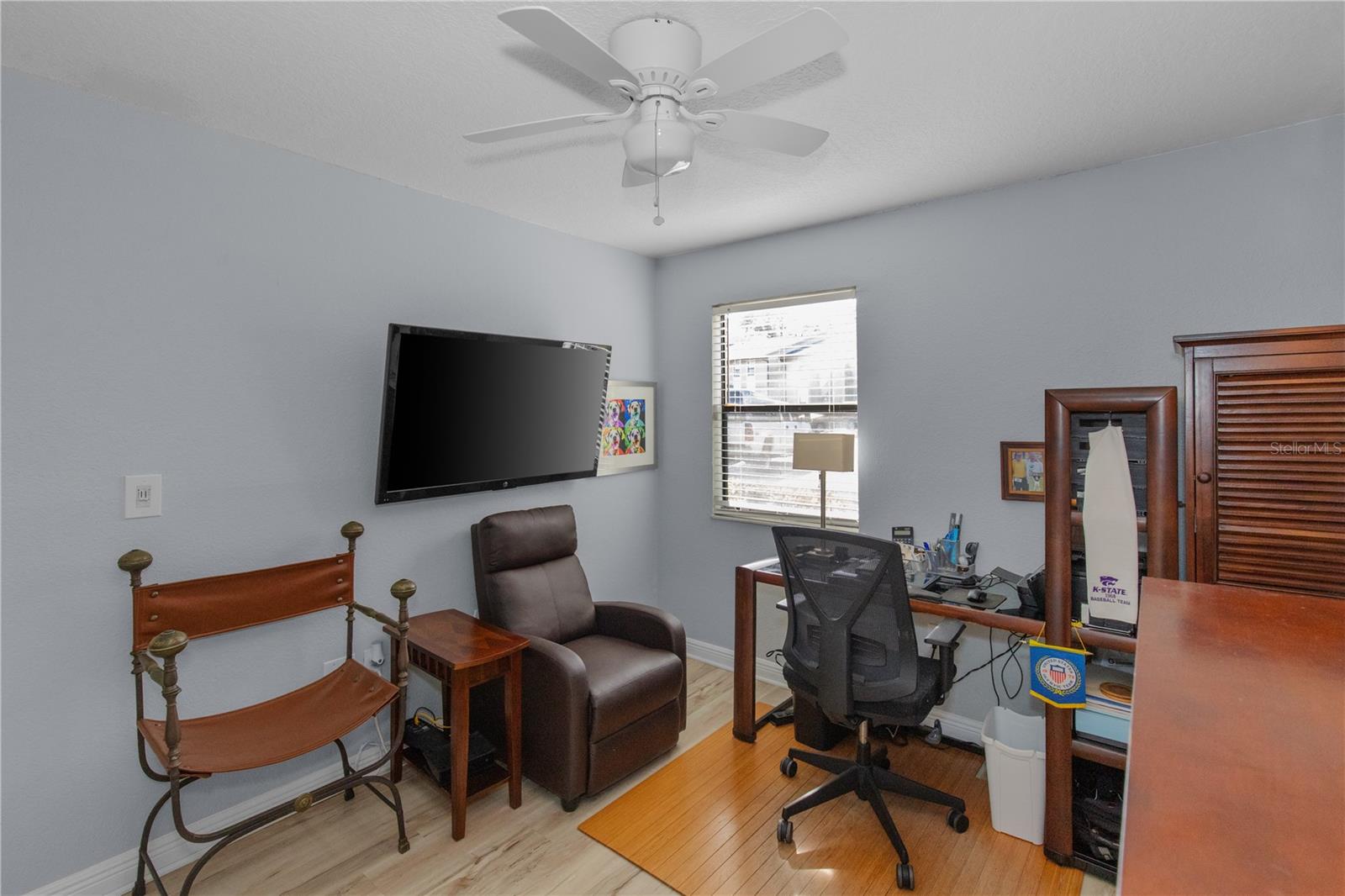 Image 28 of 38 For 10125 Sailwinds Boulevard N 102