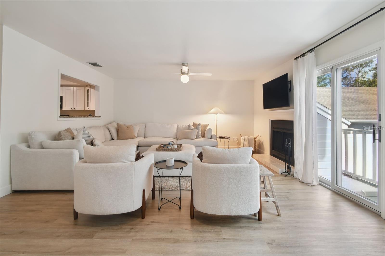 Image 20 of 51 For 4835 Flamingo Road