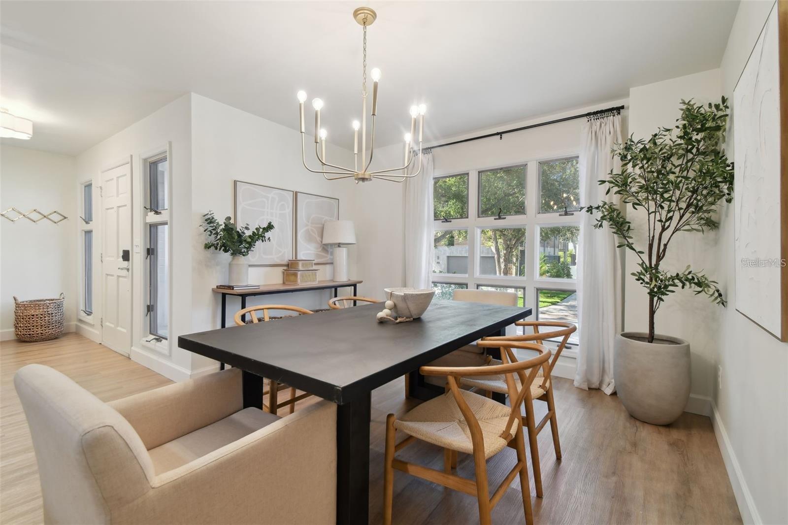 Image 6 of 51 For 4835 Flamingo Road