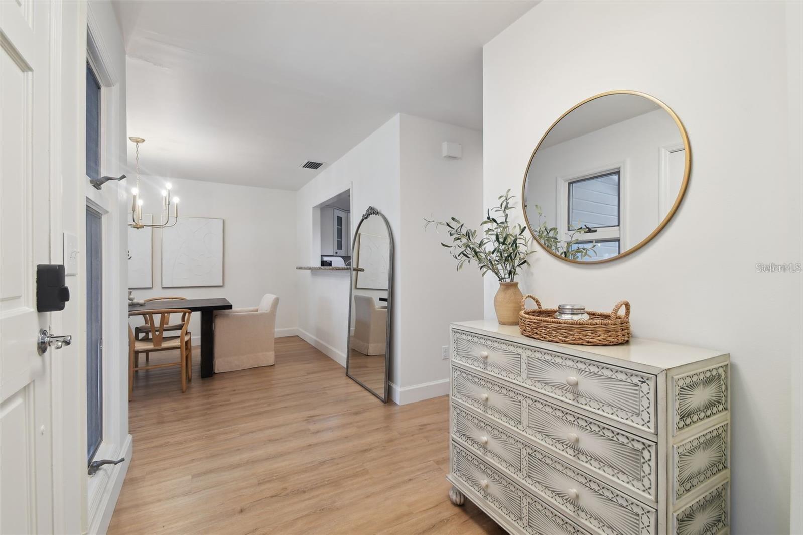 Image 9 of 51 For 4835 Flamingo Road