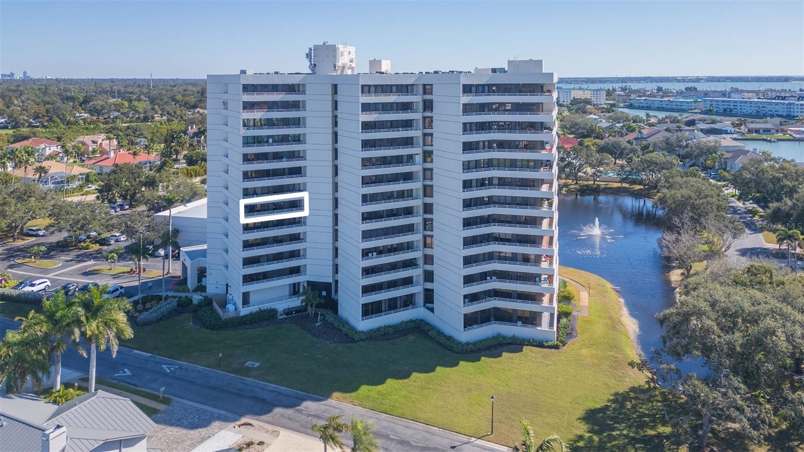 Details for 5950 Pelican Bay Plaza S 606, GULFPORT, FL 33707