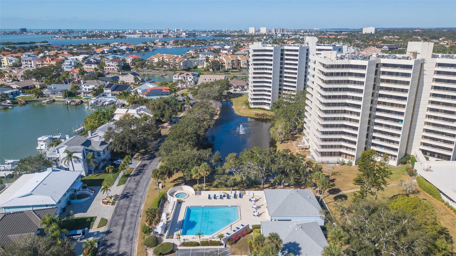 Image 25 of 27 For 5950 Pelican Bay Plaza S 606