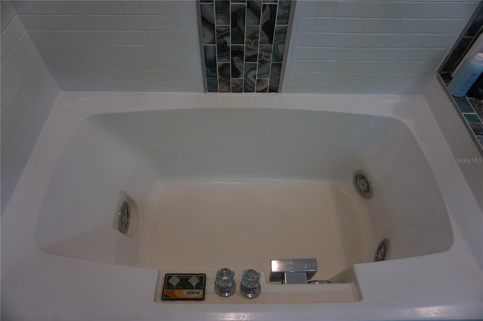 Image 29 of 43 For 534 Pinellas Bayway S 204