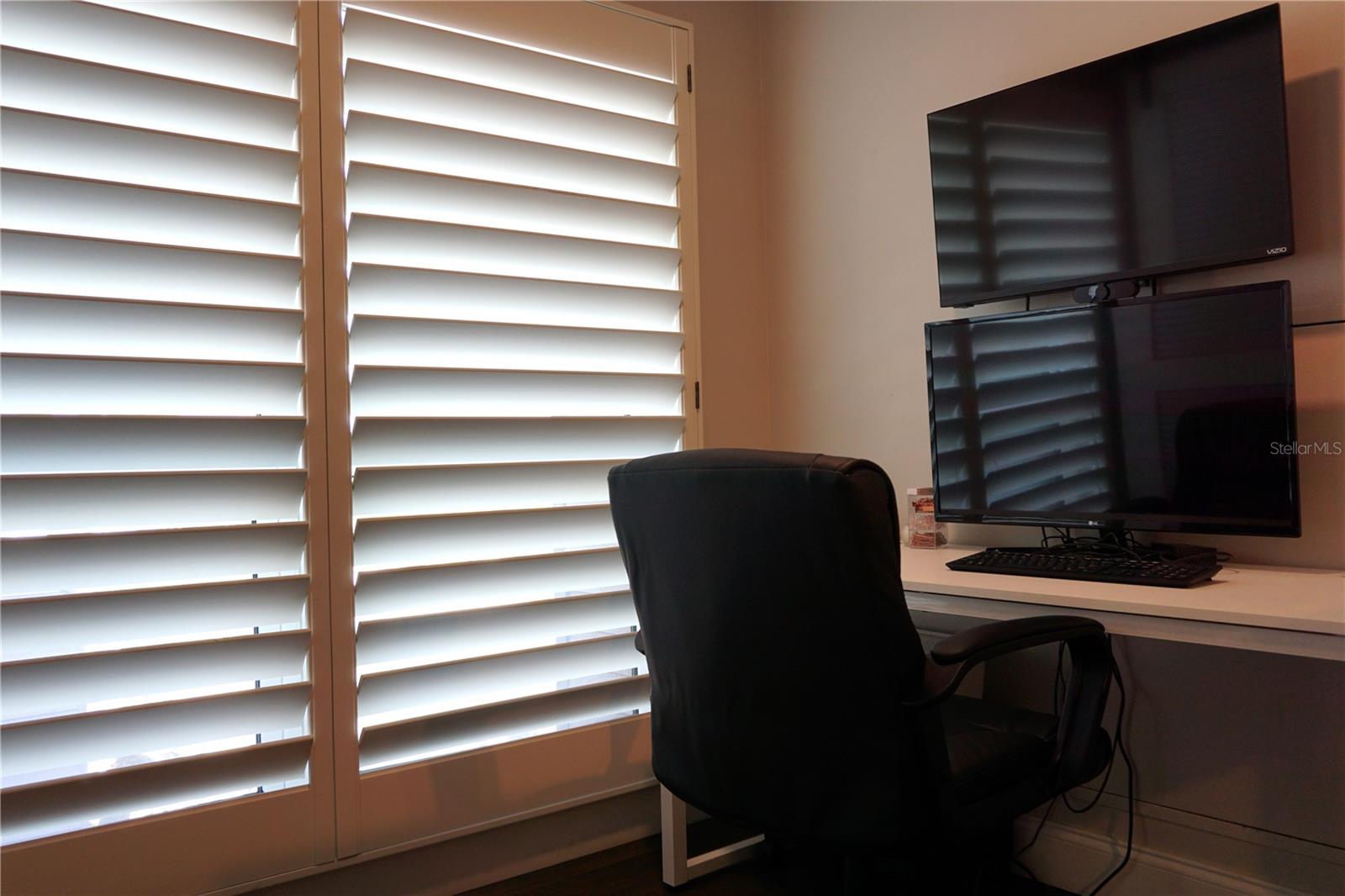 Image 32 of 43 For 534 Pinellas Bayway S 204