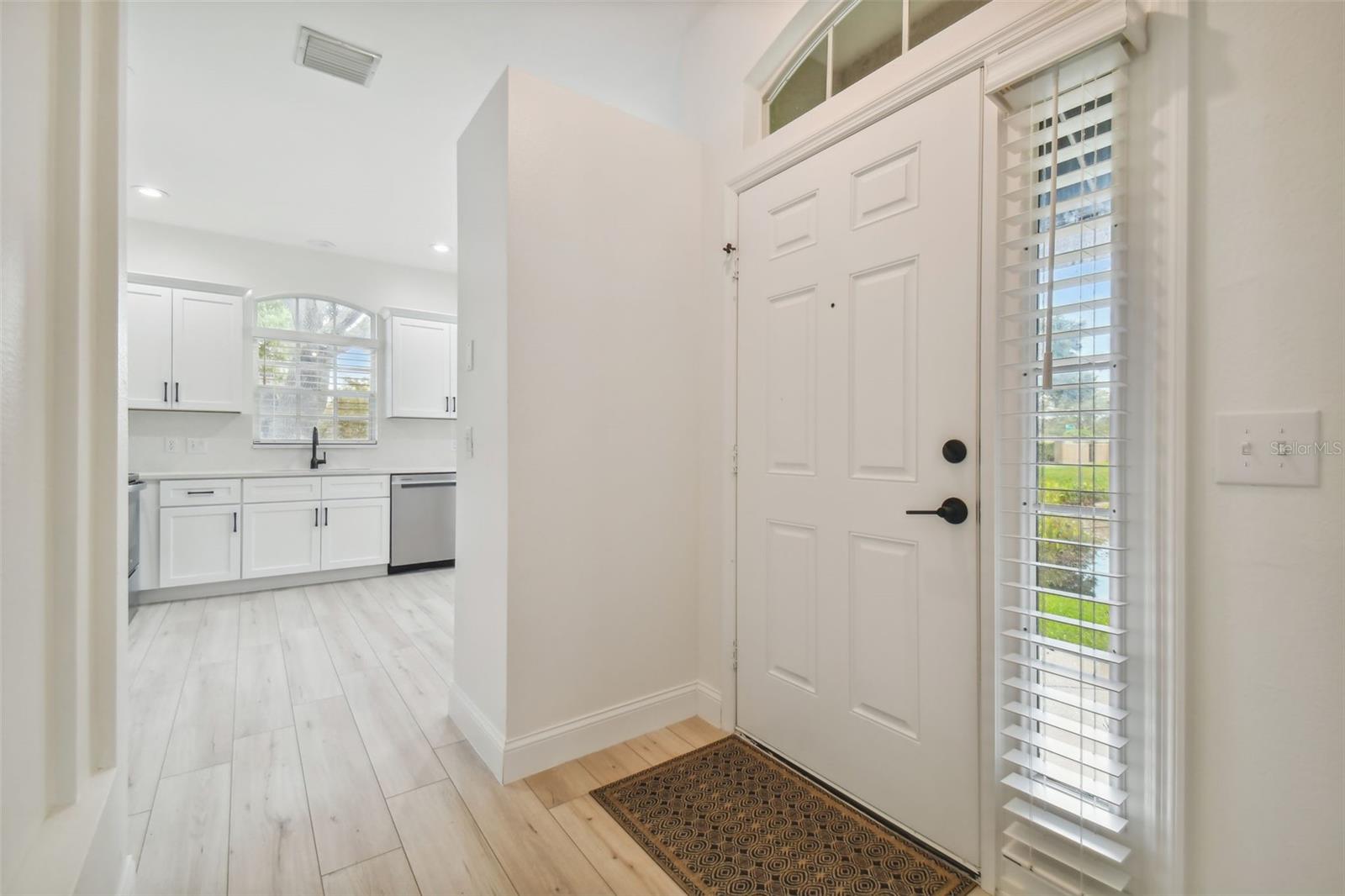 Image 15 of 86 For 4347 Deermont Circle