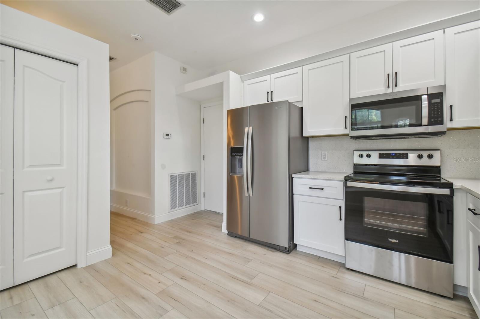 Image 27 of 86 For 4347 Deermont Circle