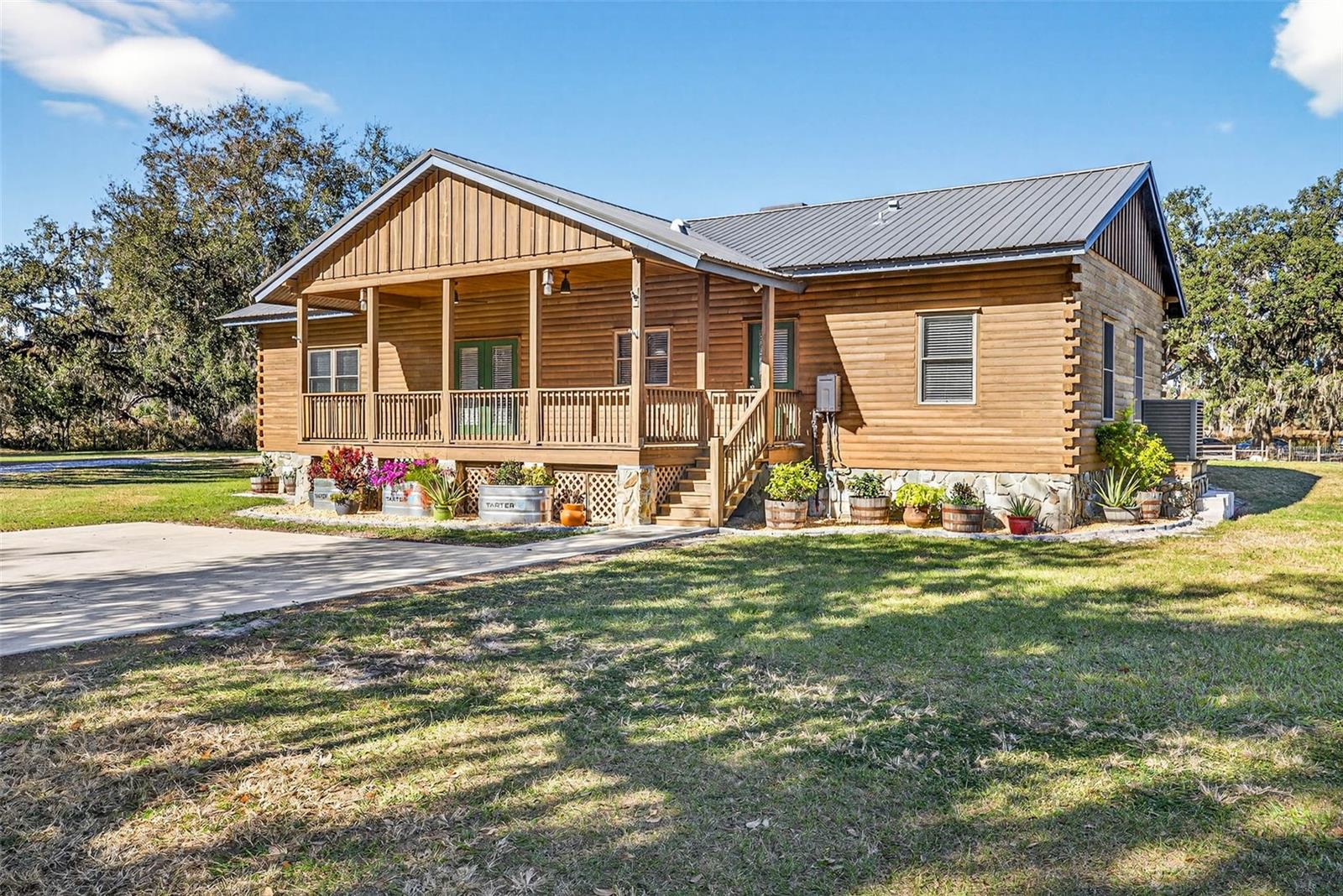 Image 3 of 84 For 6750 Sutton Oaks Lane