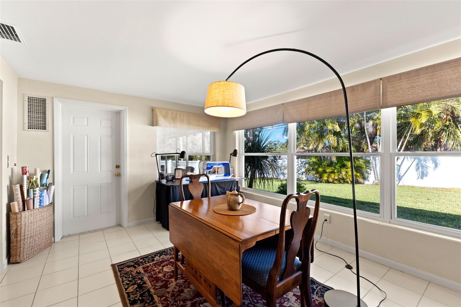 Image 20 of 43 For 1156 Taylor Avenue