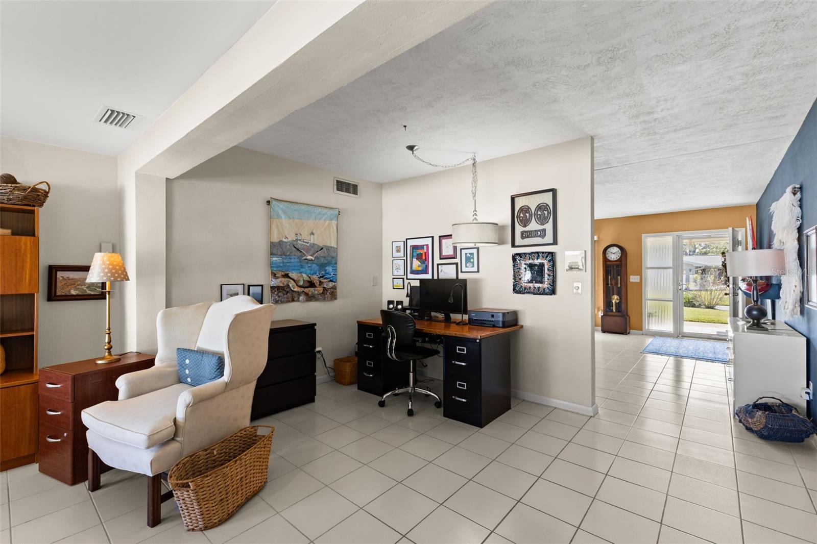 Image 21 of 43 For 1156 Taylor Avenue