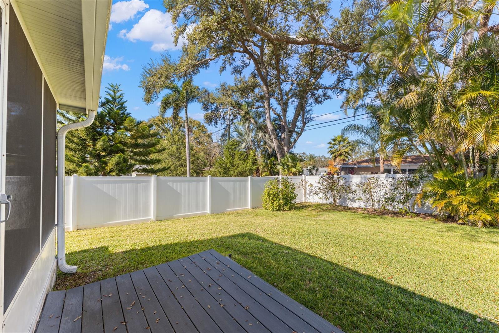 Image 32 of 43 For 1156 Taylor Avenue