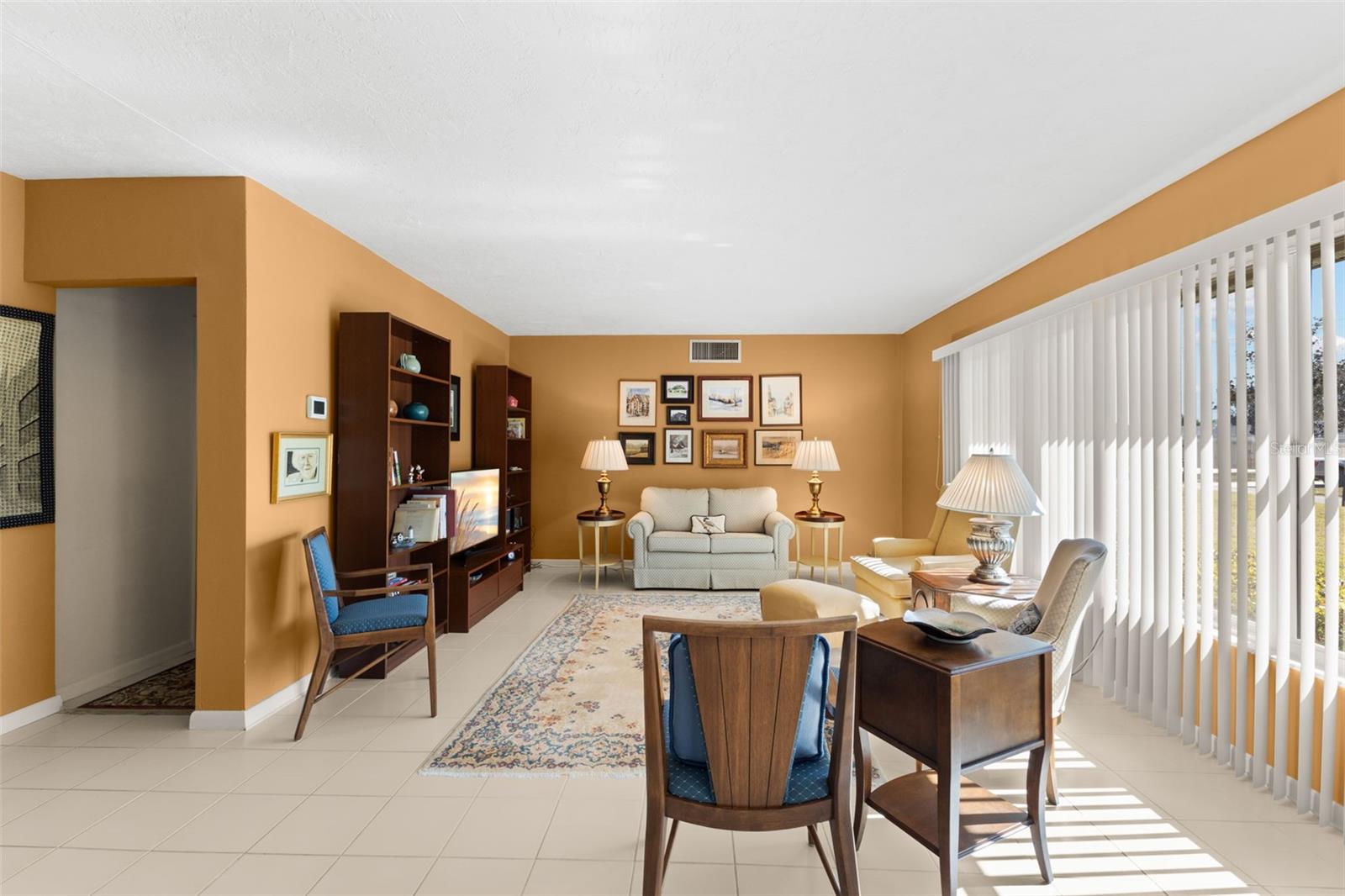 Image 8 of 43 For 1156 Taylor Avenue