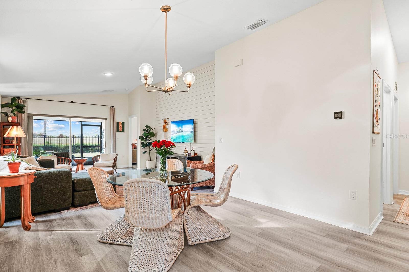 Image 10 of 30 For 14615 Brumby Ridge Avenue