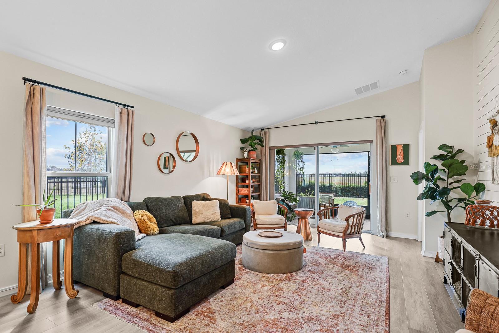 Image 11 of 30 For 14615 Brumby Ridge Avenue