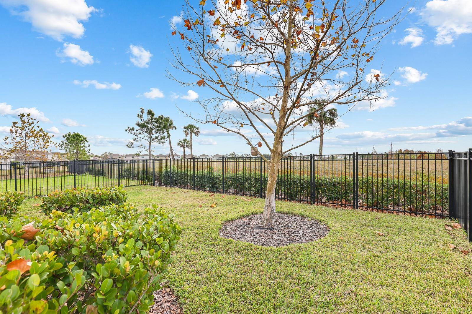 Image 29 of 30 For 14615 Brumby Ridge Avenue