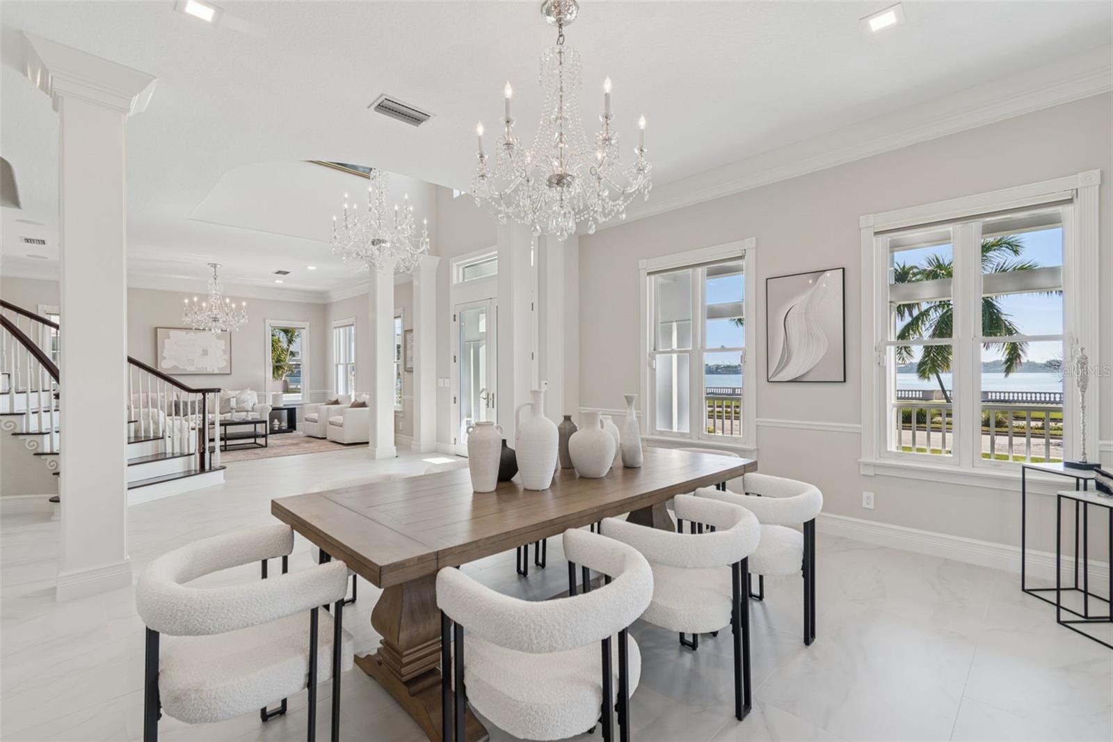 Listing photo id 16 for 845 Bayshore Boulevard