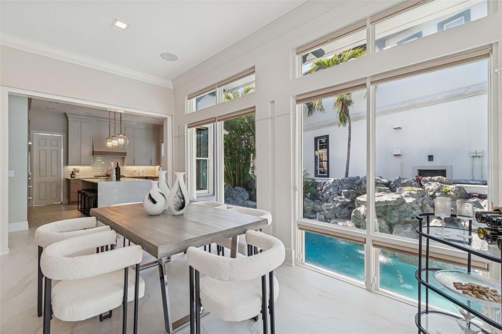 Listing photo id 20 for 845 Bayshore Boulevard