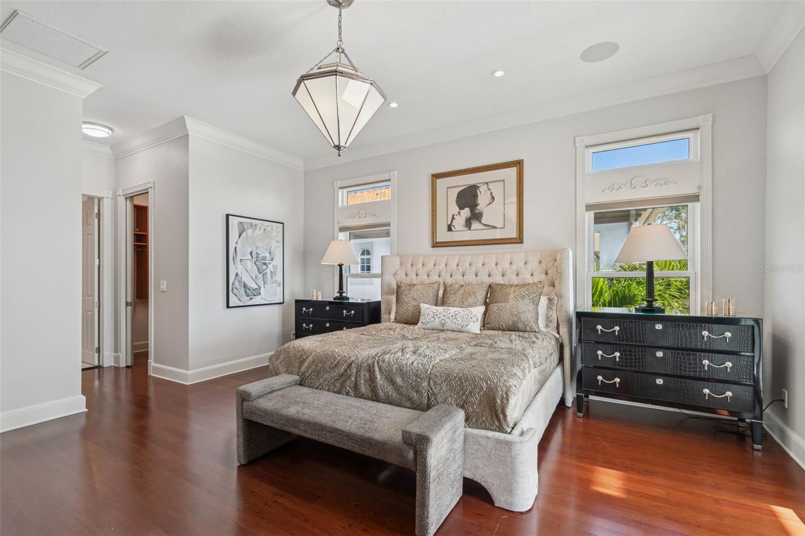 Listing photo id 32 for 845 Bayshore Boulevard