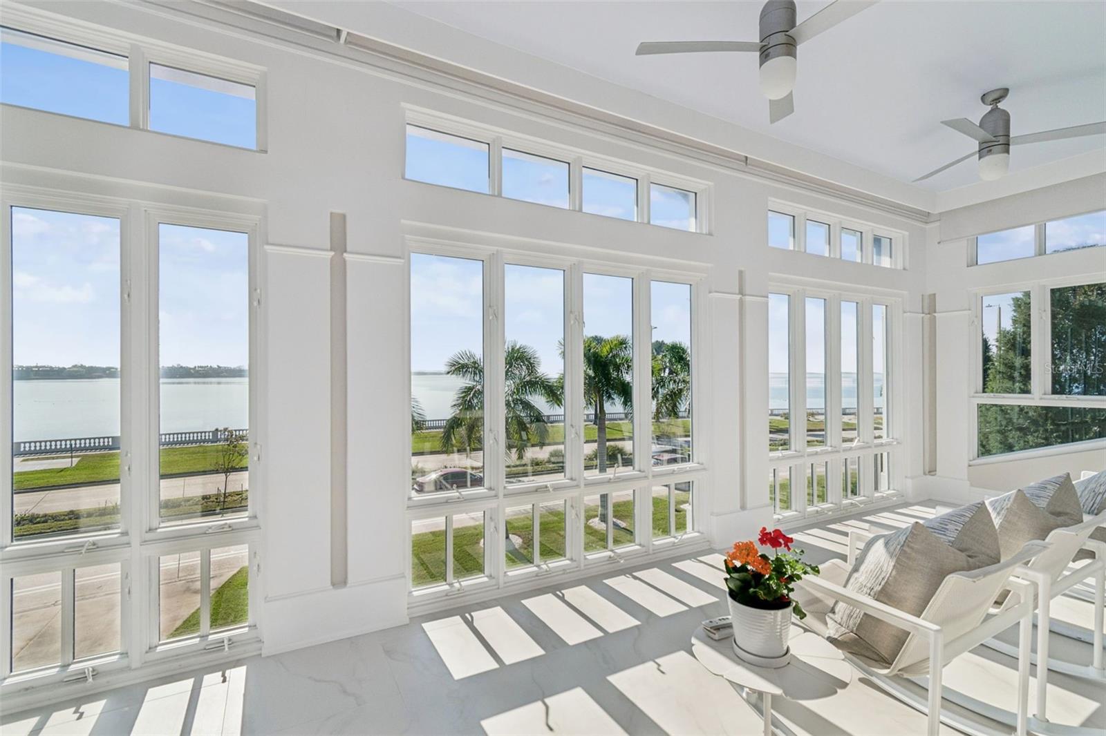 Listing photo id 34 for 845 Bayshore Boulevard