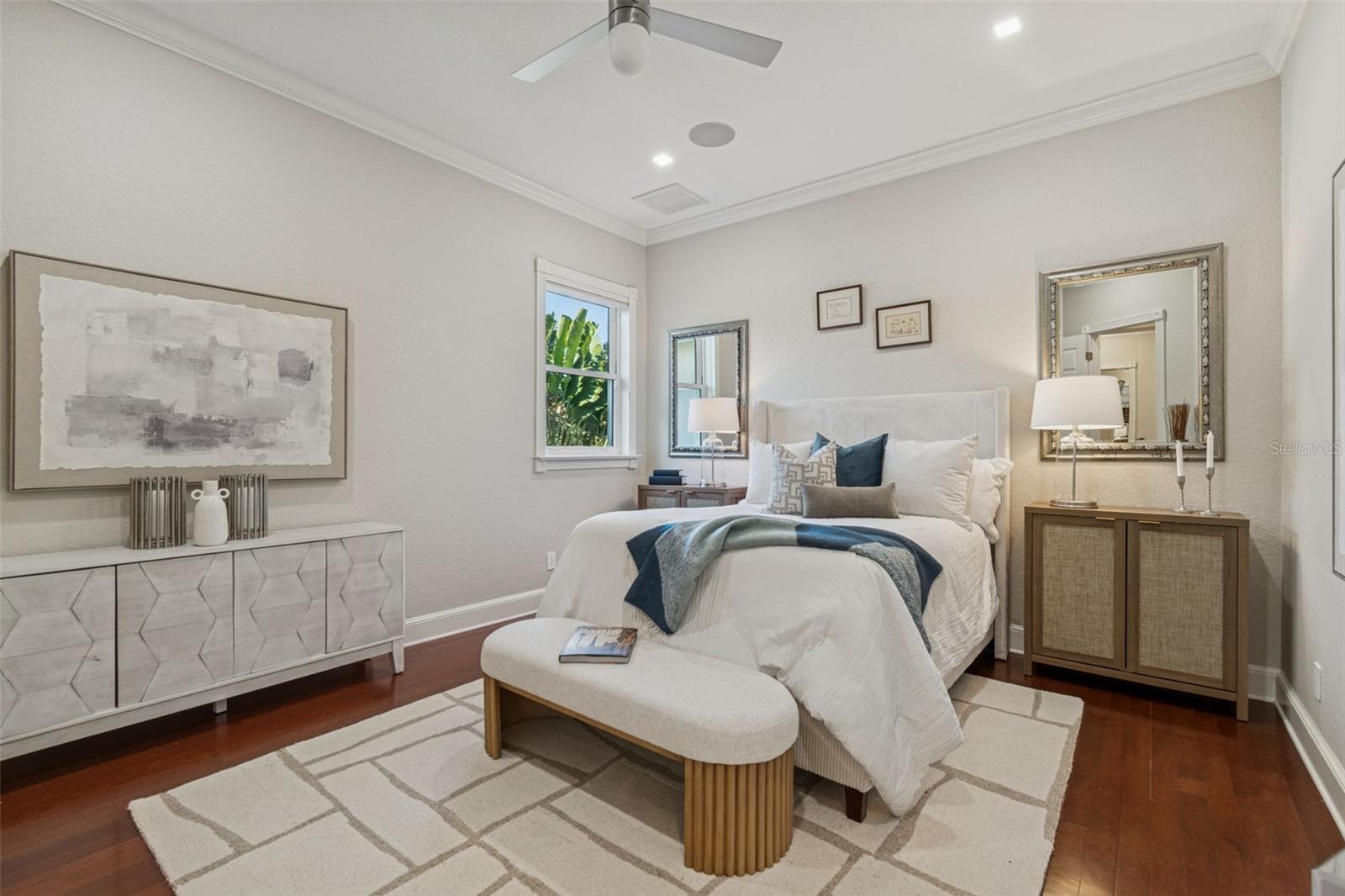 Listing photo id 46 for 845 Bayshore Boulevard