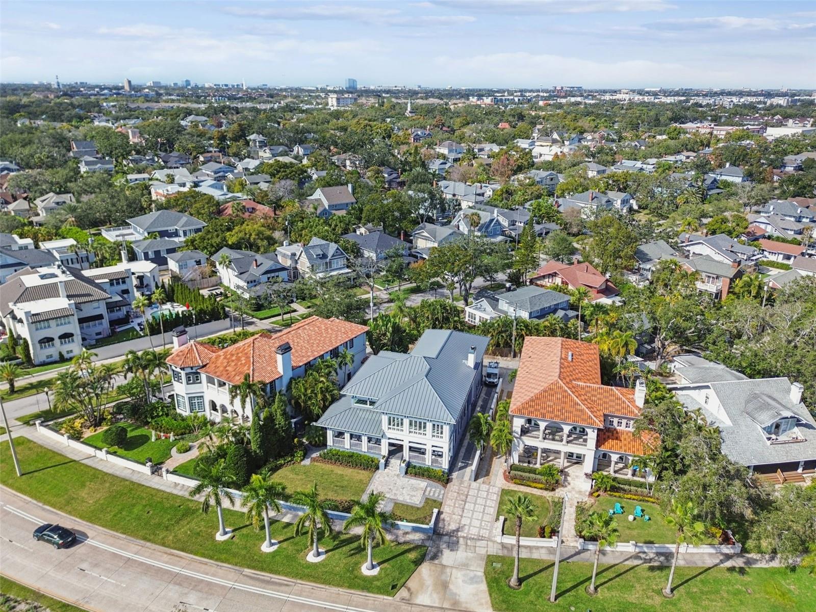 Listing photo id 56 for 845 Bayshore Boulevard