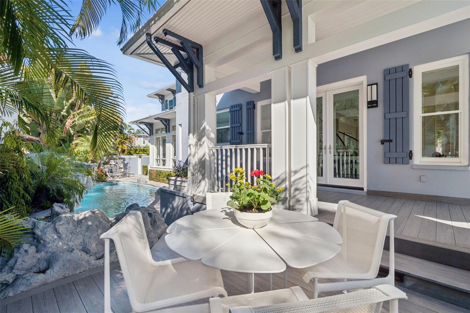 Listing photo id 7 for 845 Bayshore Boulevard