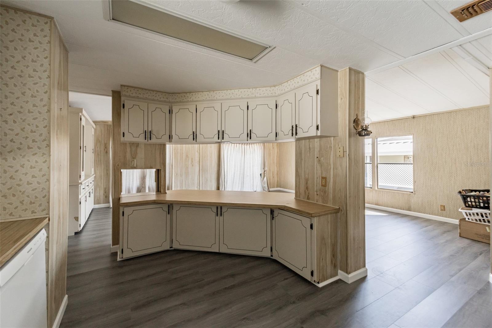 Image 10 of 45 For 65 Joppa Drive