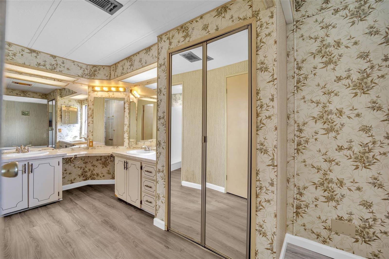 Image 19 of 45 For 65 Joppa Drive