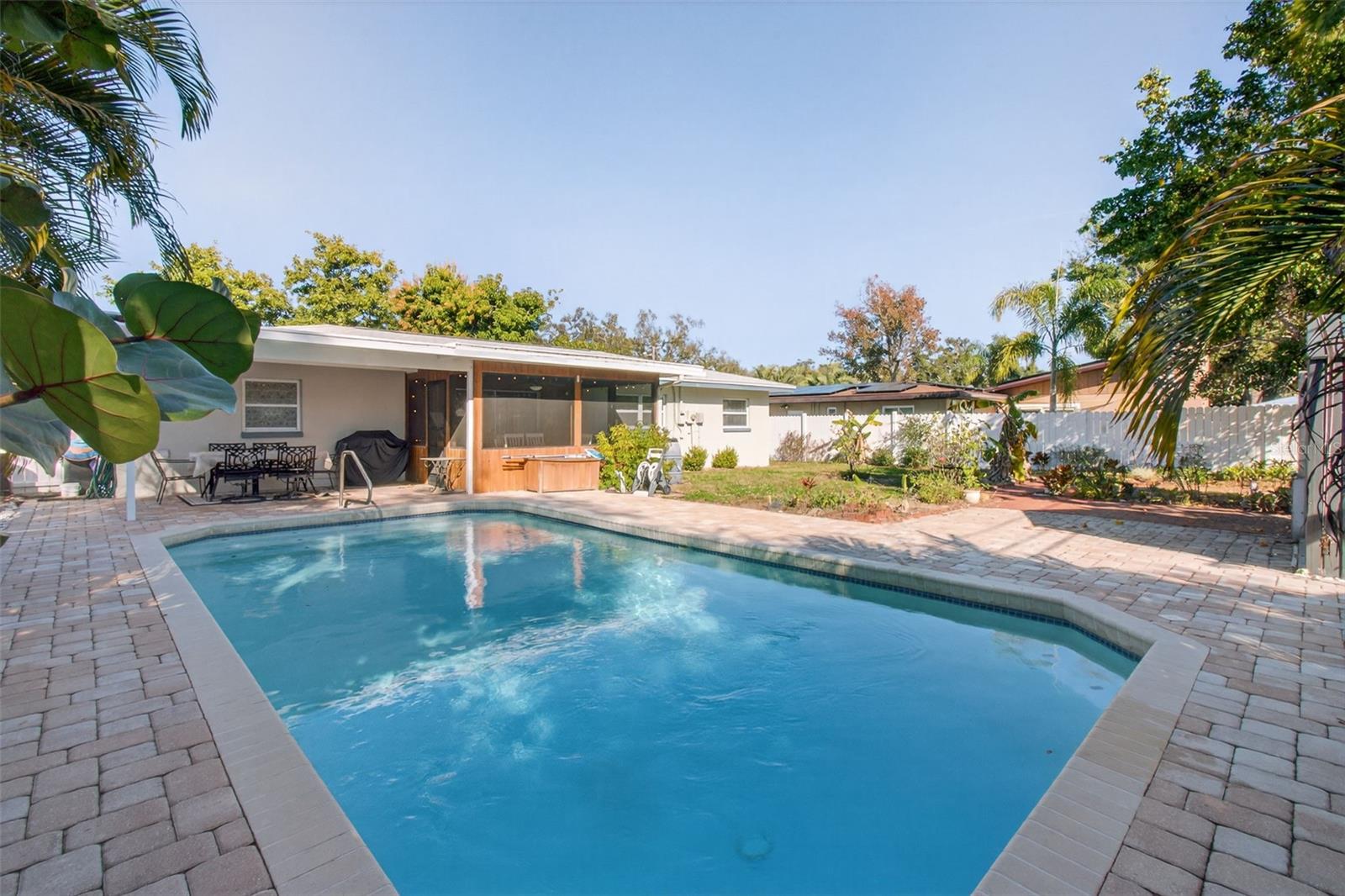 Image 18 of 28 For 13584 Twig Terrace