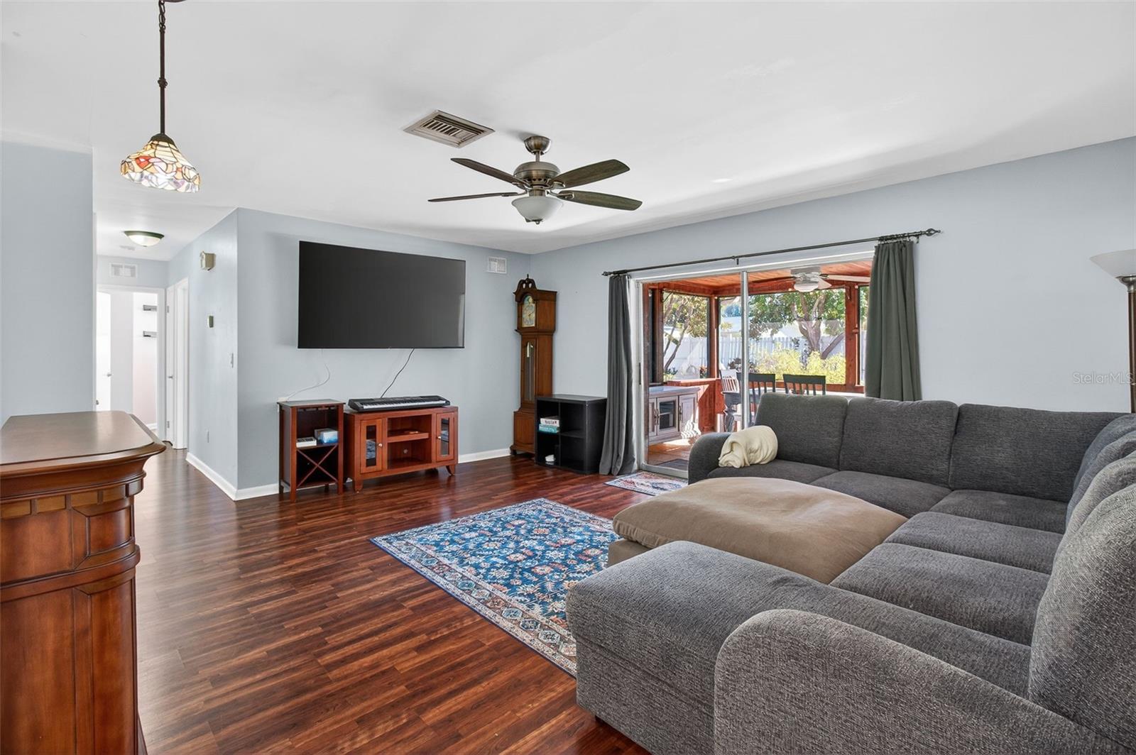 Image 3 of 28 For 13584 Twig Terrace