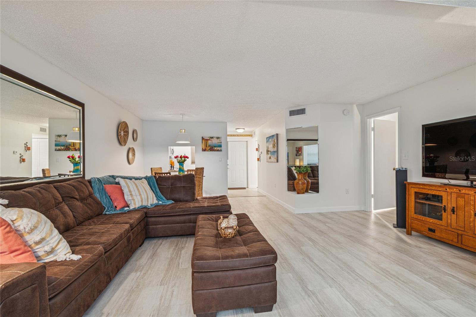 Image 10 of 41 For 6800 20th Avenue N 107