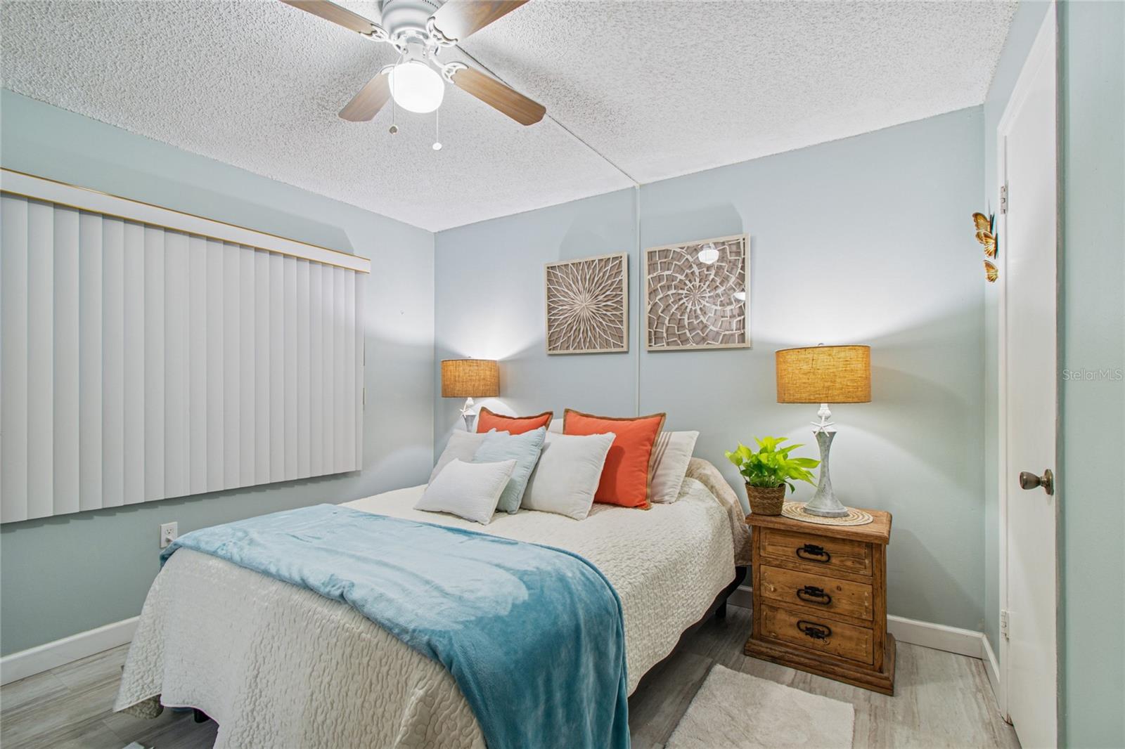 Image 22 of 41 For 6800 20th Avenue N 107