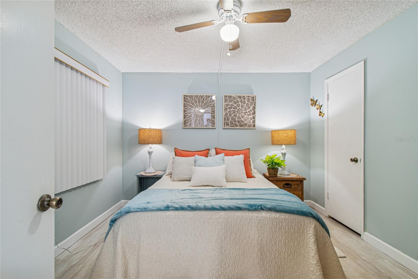 Image 23 of 41 For 6800 20th Avenue N 107