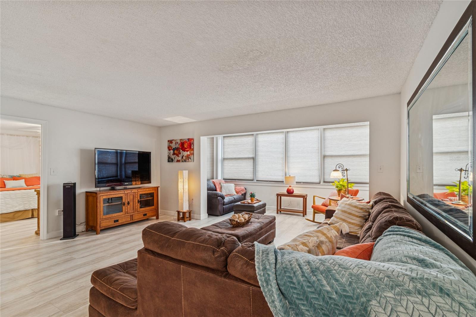 Image 9 of 41 For 6800 20th Avenue N 107