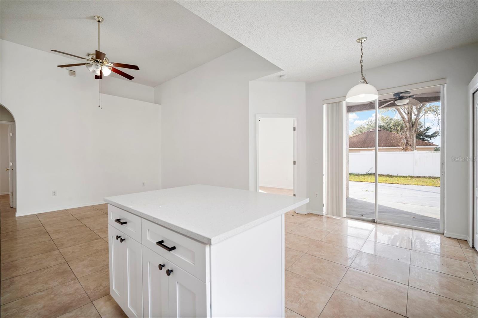 Image 17 of 56 For 930 Grand Canyon Drive