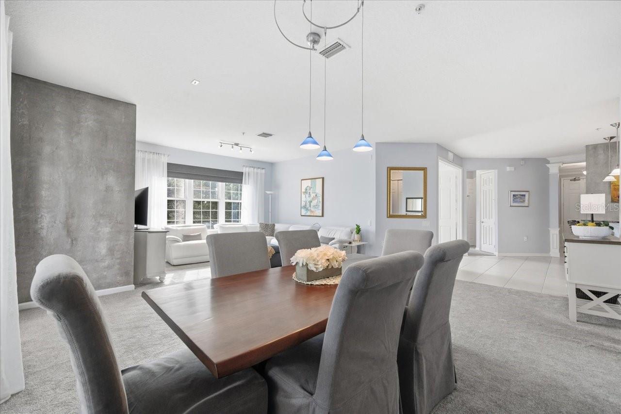 Image 14 of 66 For 7905 Seminole Boulevard 3301