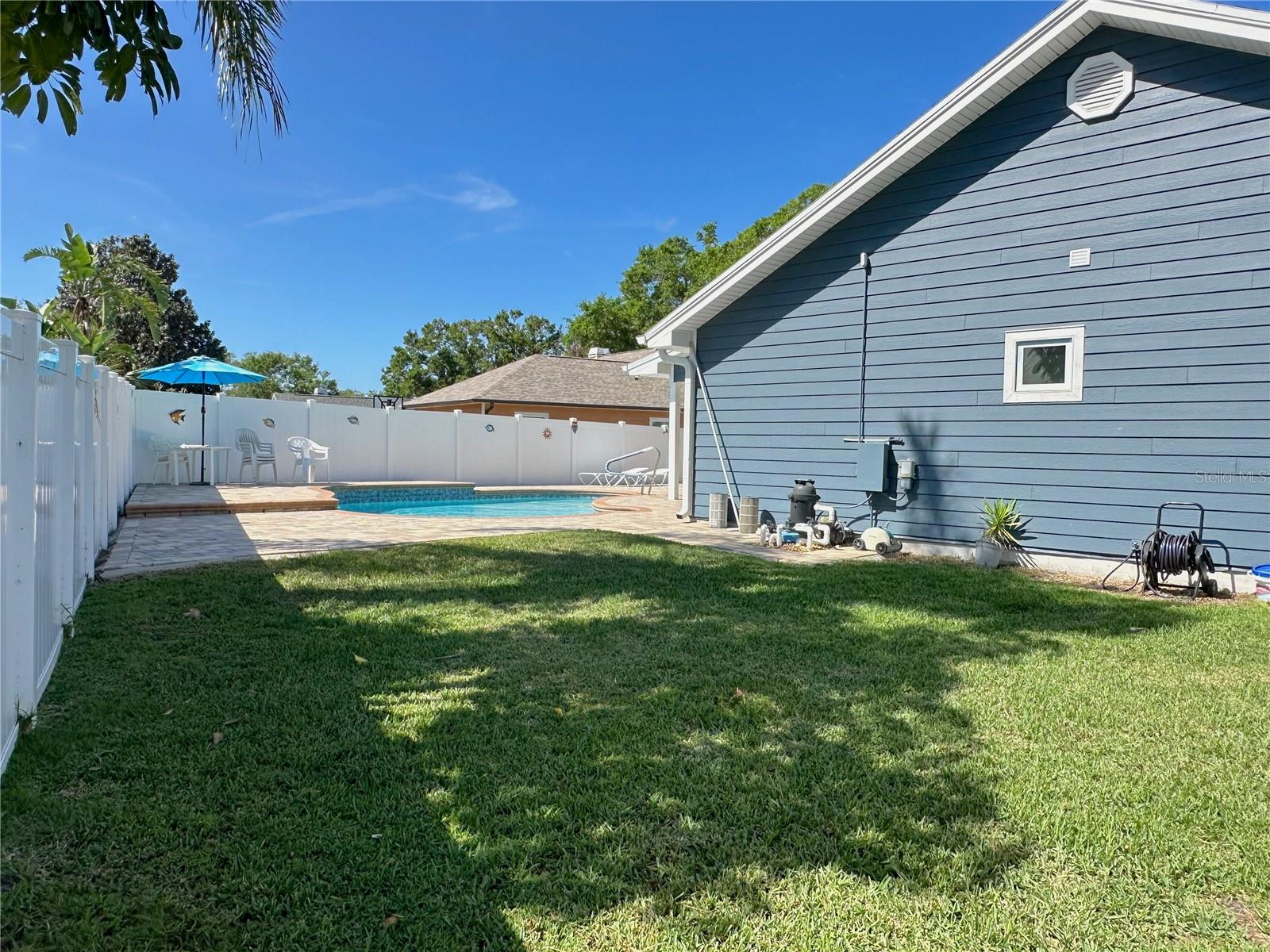 Image 4 of 32 For 3000 Tangerine Terrace