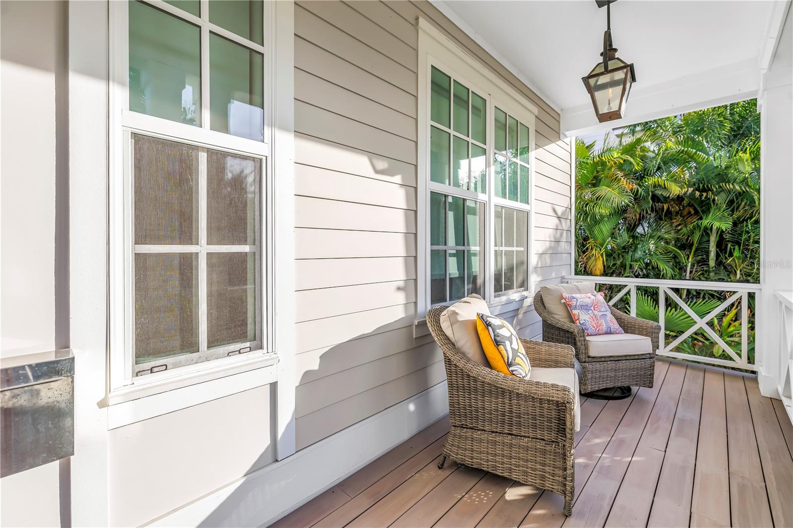 Image 10 of 47 For 135 19th Avenue Ne