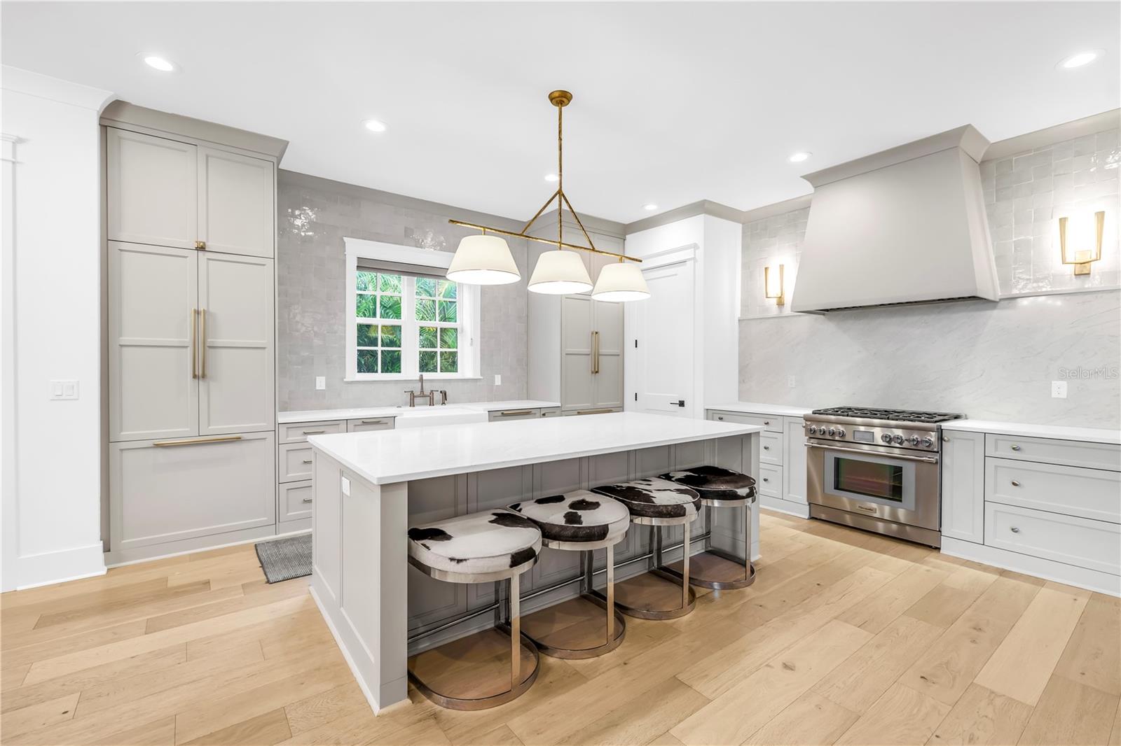 Image 15 of 47 For 135 19th Avenue Ne